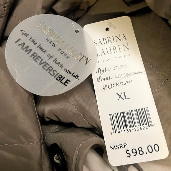 NWT Quilted Barn Jacket Reversible Sabrina Lauren Women's XL Tan + White Print - Picture 3 of 6